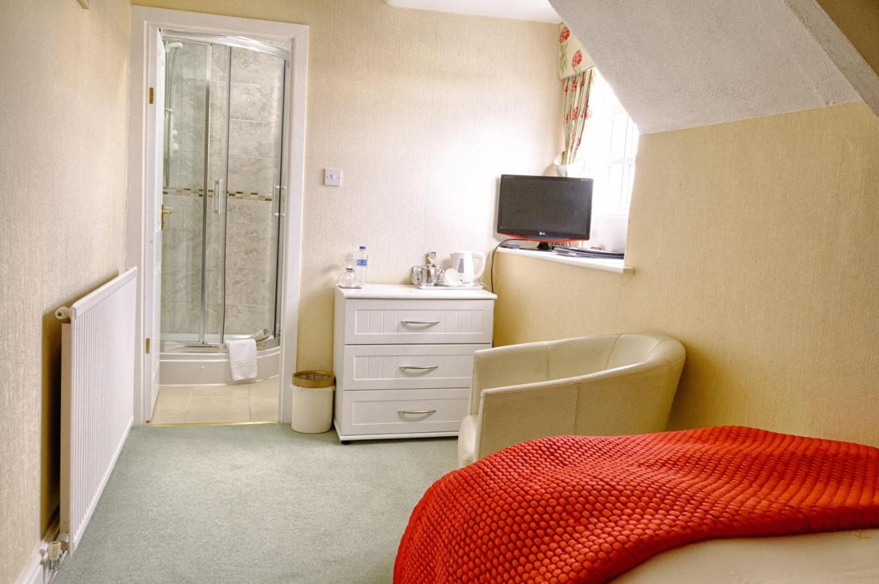 Holcombe House Guest House ランディドノー エクステリア 写真
