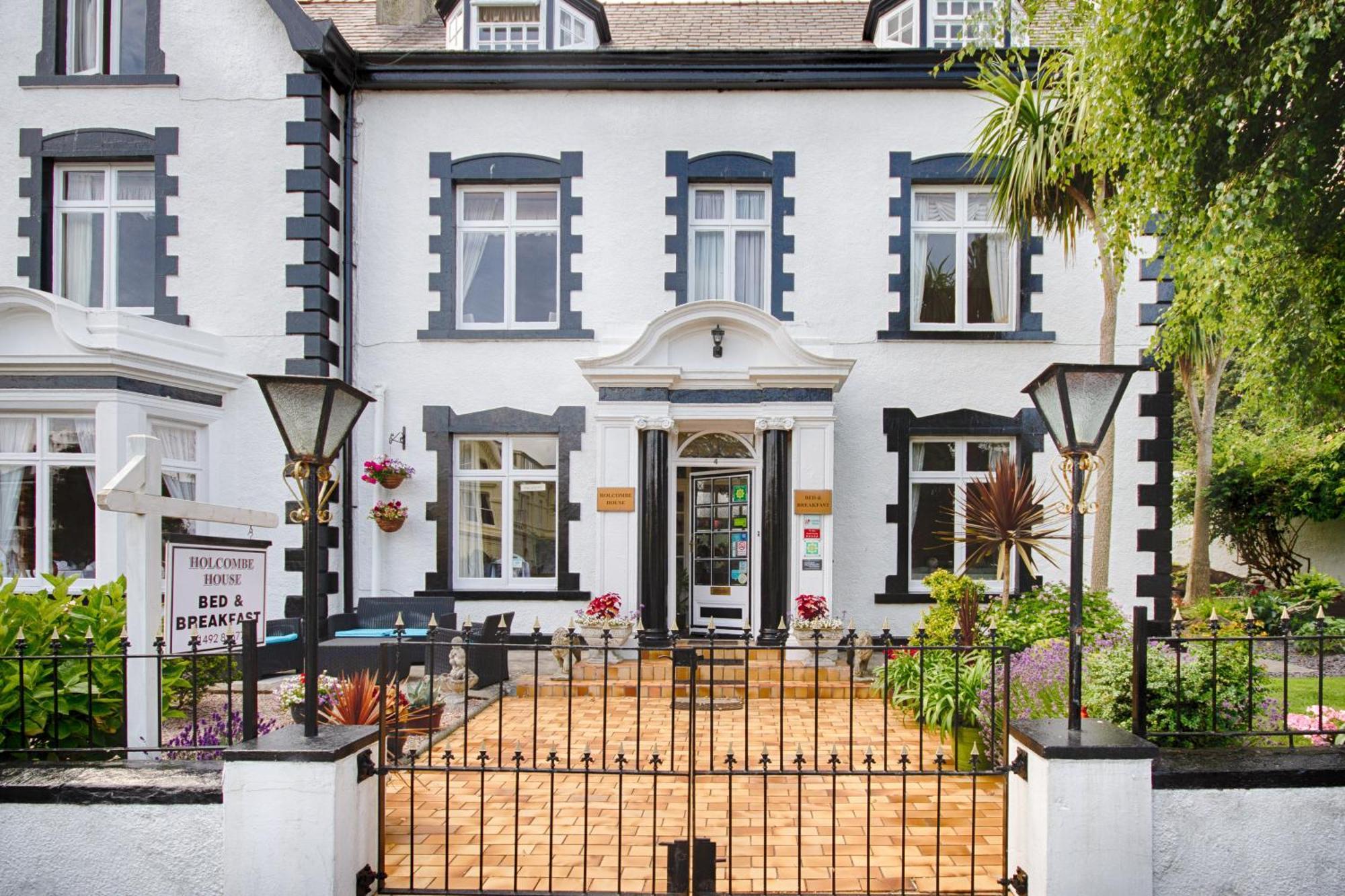 Holcombe House Guest House ランディドノー エクステリア 写真